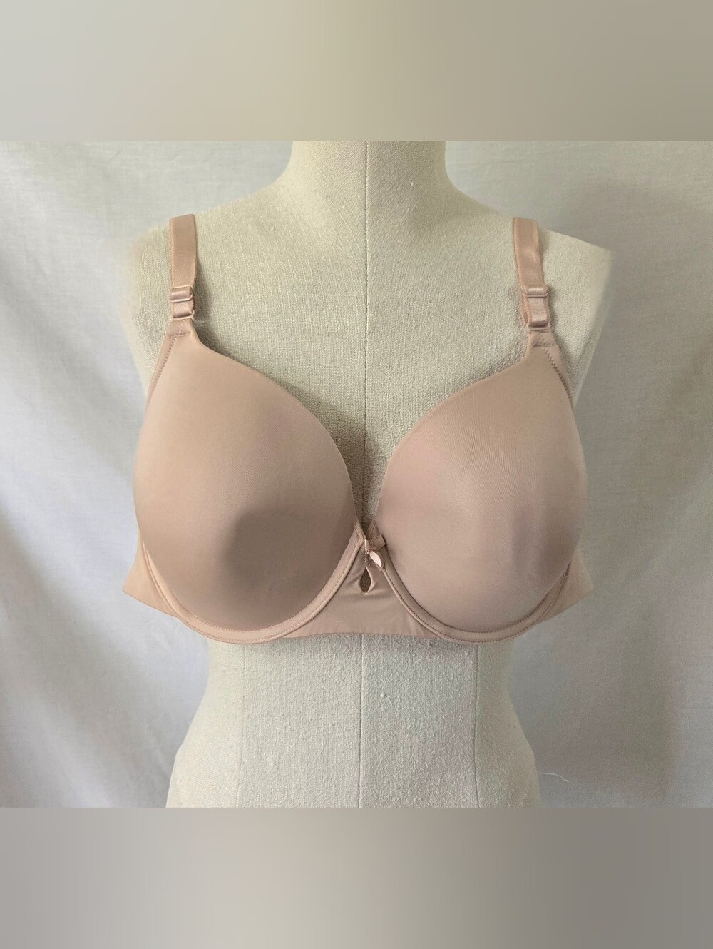 New Without Tags Torrid Rose Dust Lightly Lined Perfect T-Shirt Bra Size 44B
